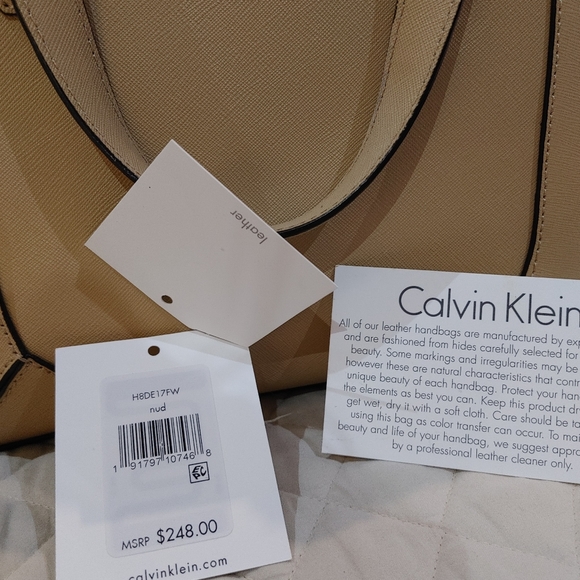 Calvin Klein Purse - Picture 8 of 16